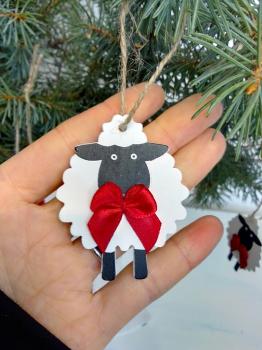 Baumschmuck Schäfchen mit Schleife